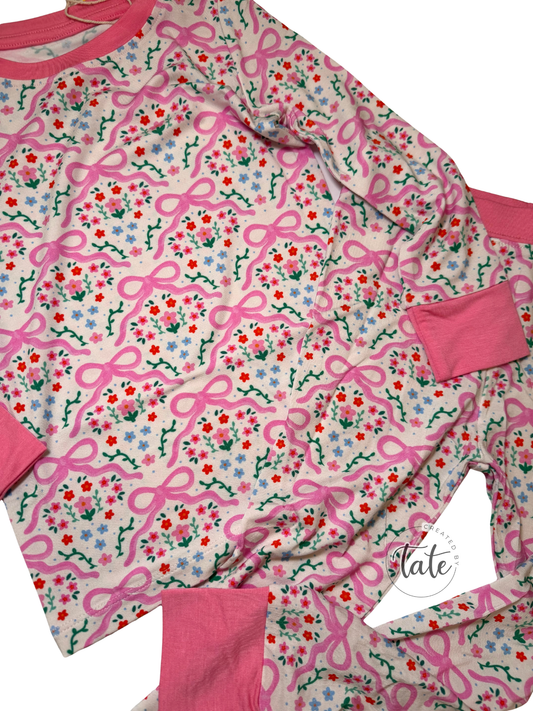 PRETTY IN WILDFLOWERS TWO-PIECE SET