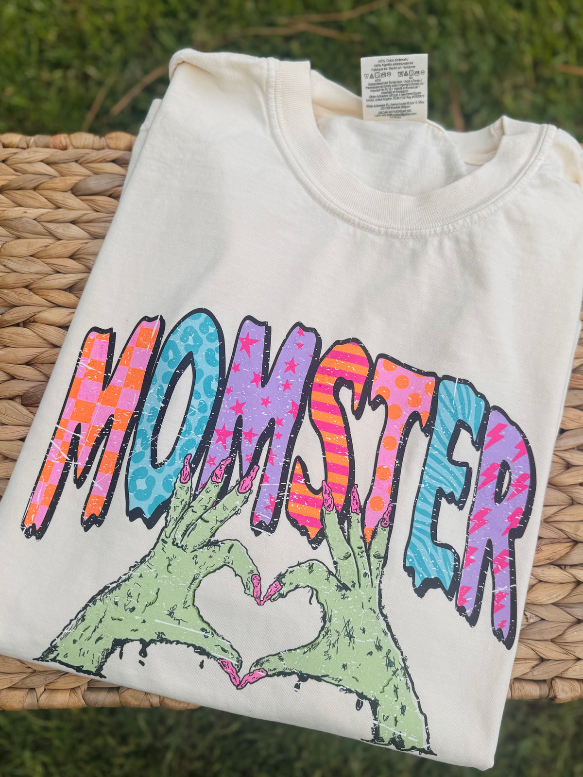 MOMSTER