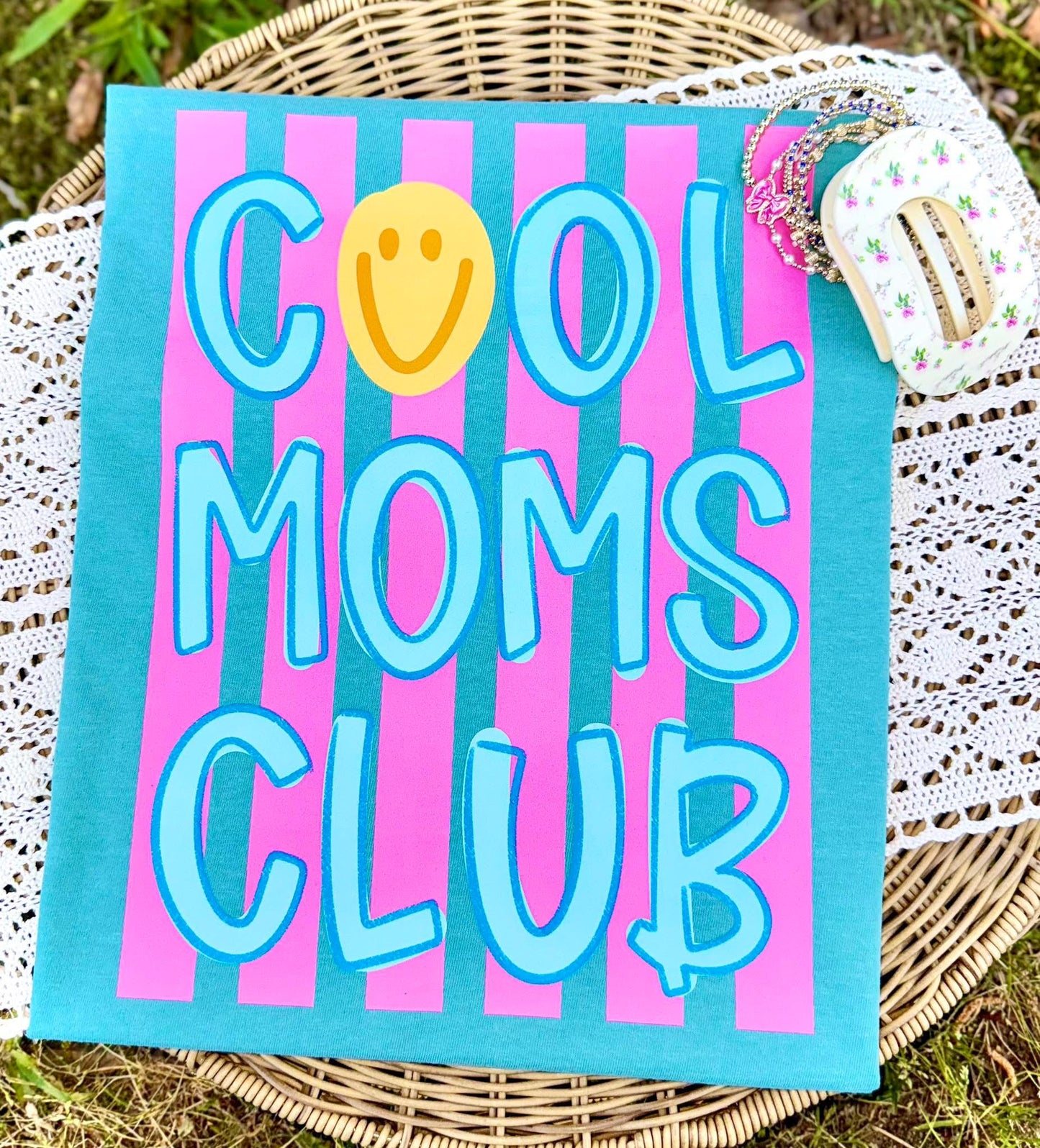 SMILEY COOL MOMS CLUB